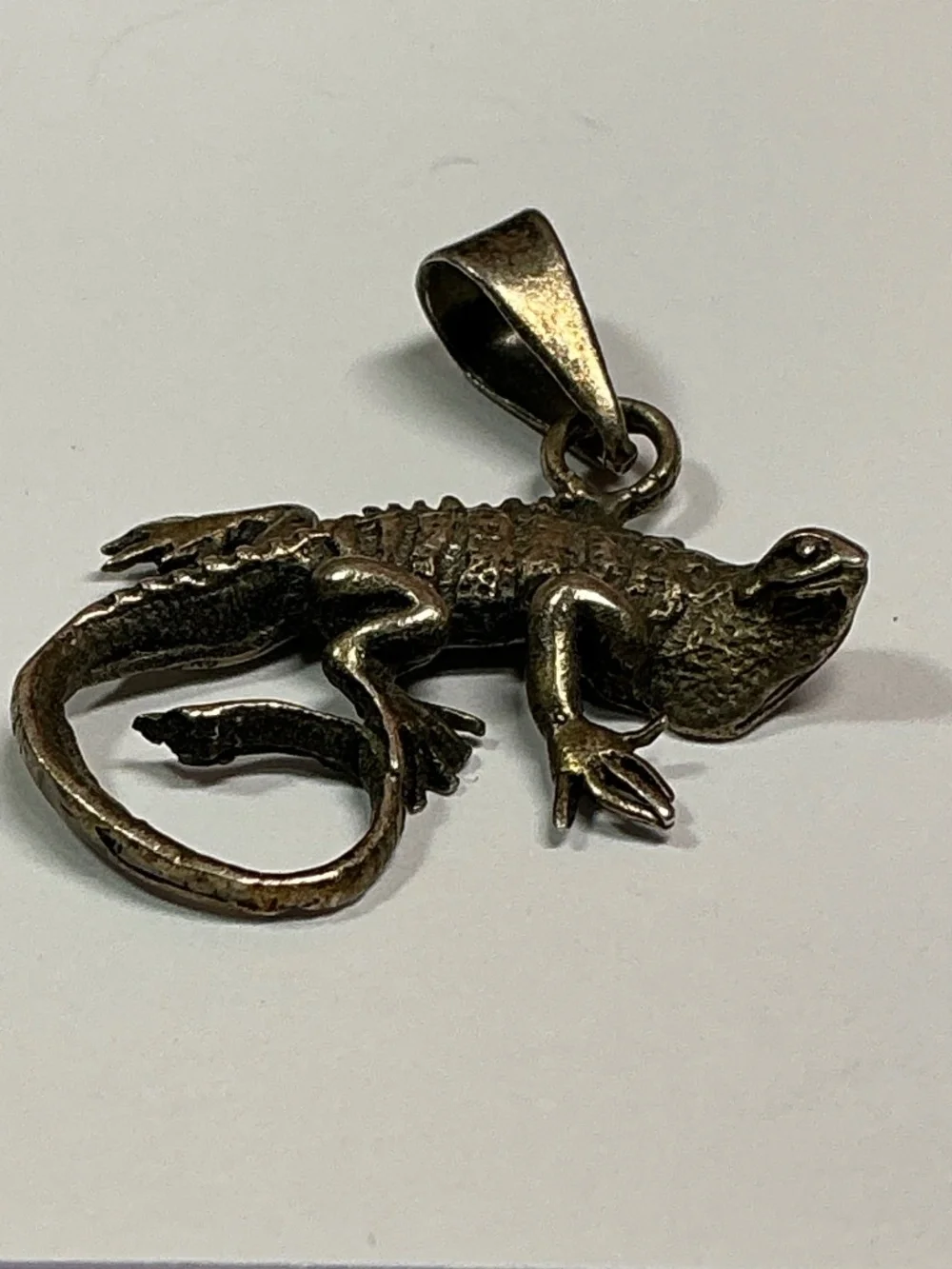 Sterling Silver GECKO 🦎 Pendant. 1 3/8 inches long